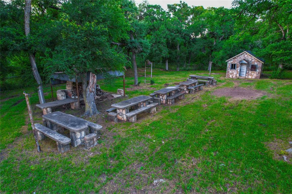 17309 N Highway 6 Property Photo 33