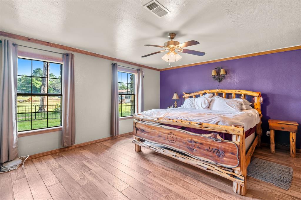 2711 Fm 250 Property Photo 14