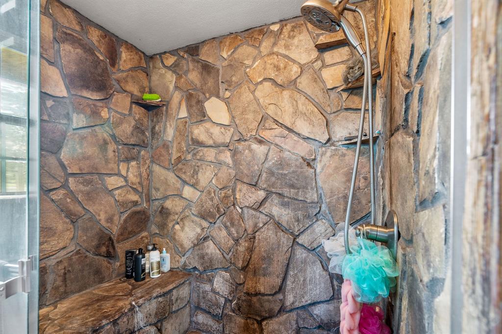 2711 Fm 250 Property Photo 18