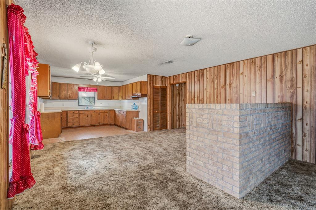 650 County Road 426 Property Photo 7