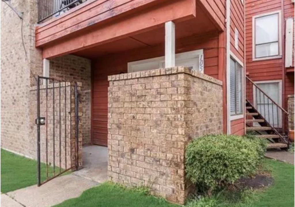 9839 Walnut Street 201 Property Photo 1