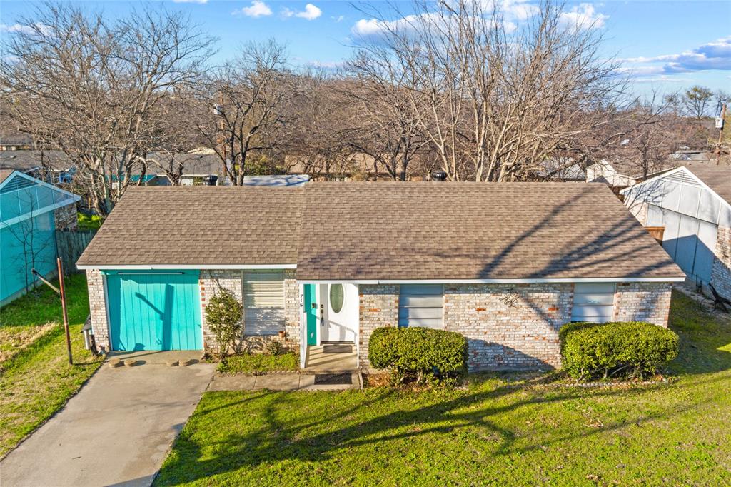 715 Sun Valley Drive Property Photo 3