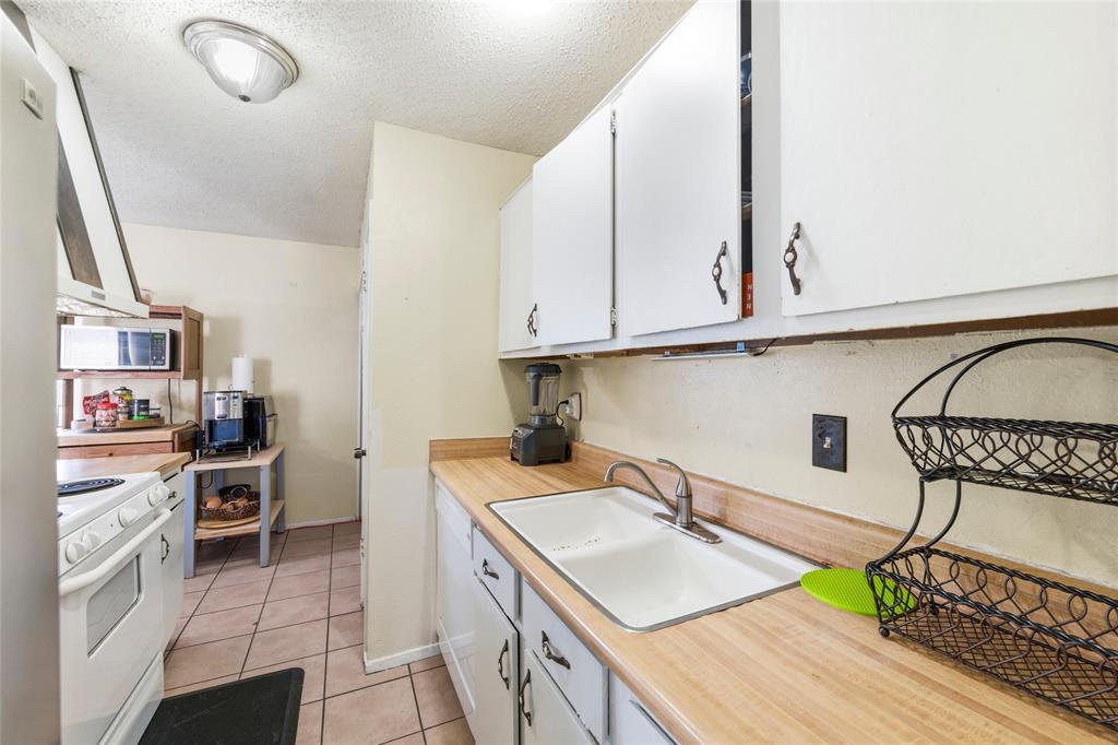 715 Sun Valley Drive Property Photo 11