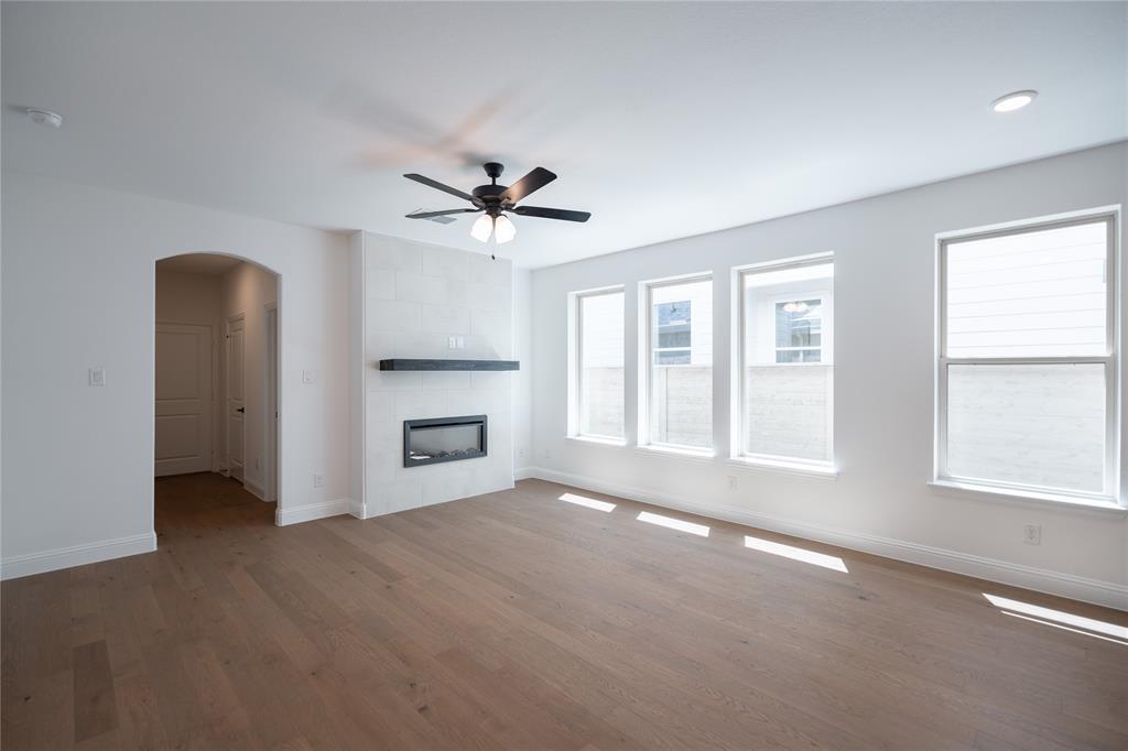 8768 Treeline Parkway Property Photo 6