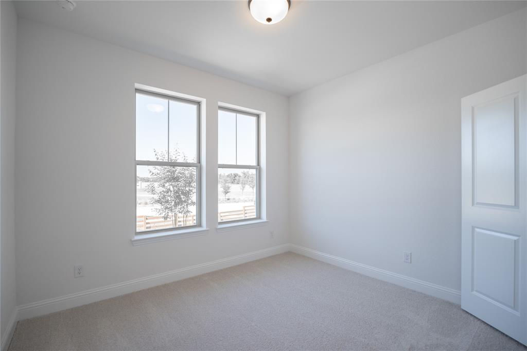 8768 Treeline Parkway Property Photo 16