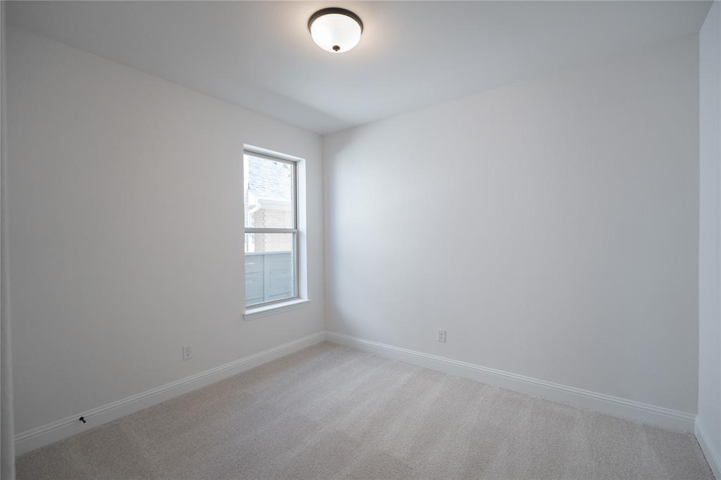 8768 Treeline Parkway Property Photo 18
