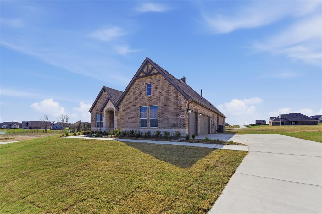 814 Valley Ridge Road Property Photo 3