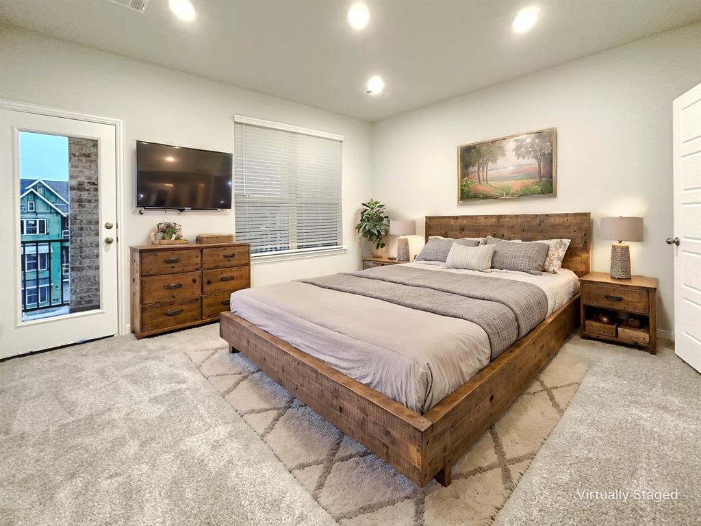 8378 Massive Drive Property Photo 11