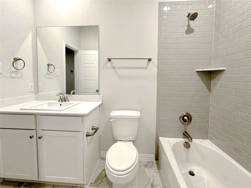 8378 Massive Drive Property Photo 30