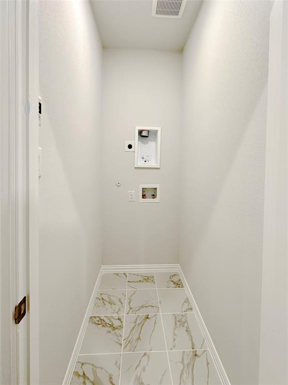 8378 Massive Drive Property Photo 32