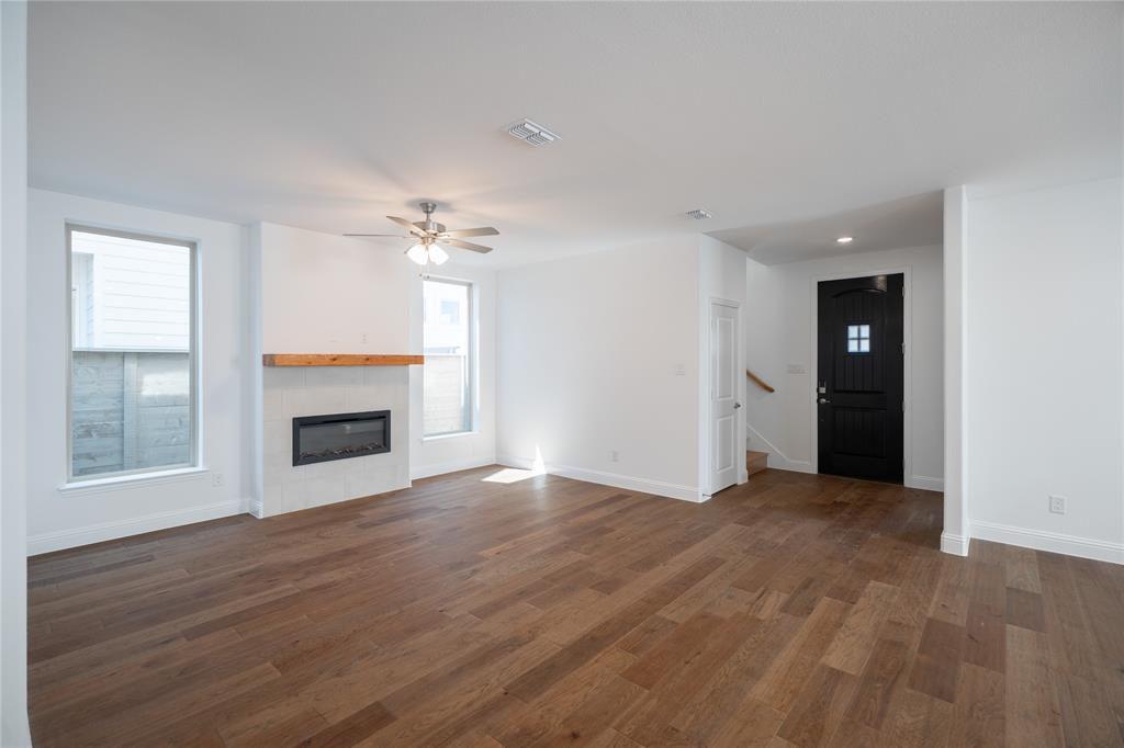 8724 Treeline Parkway Property Photo 7