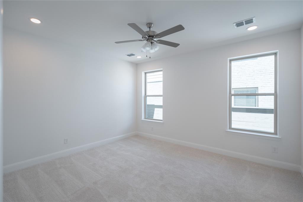 8724 Treeline Parkway Property Photo 8
