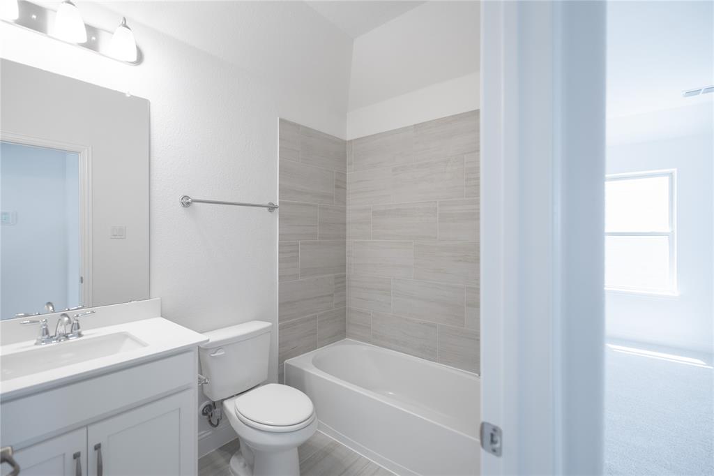 8724 Treeline Parkway Property Photo 18