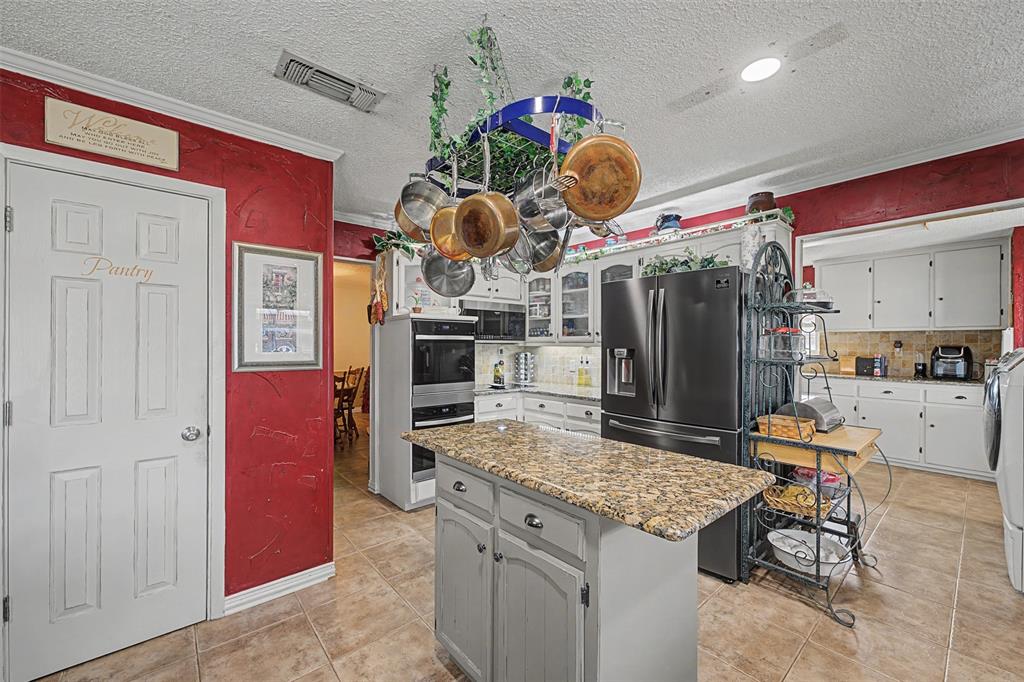 8240 Kramer Street Property Photo 11
