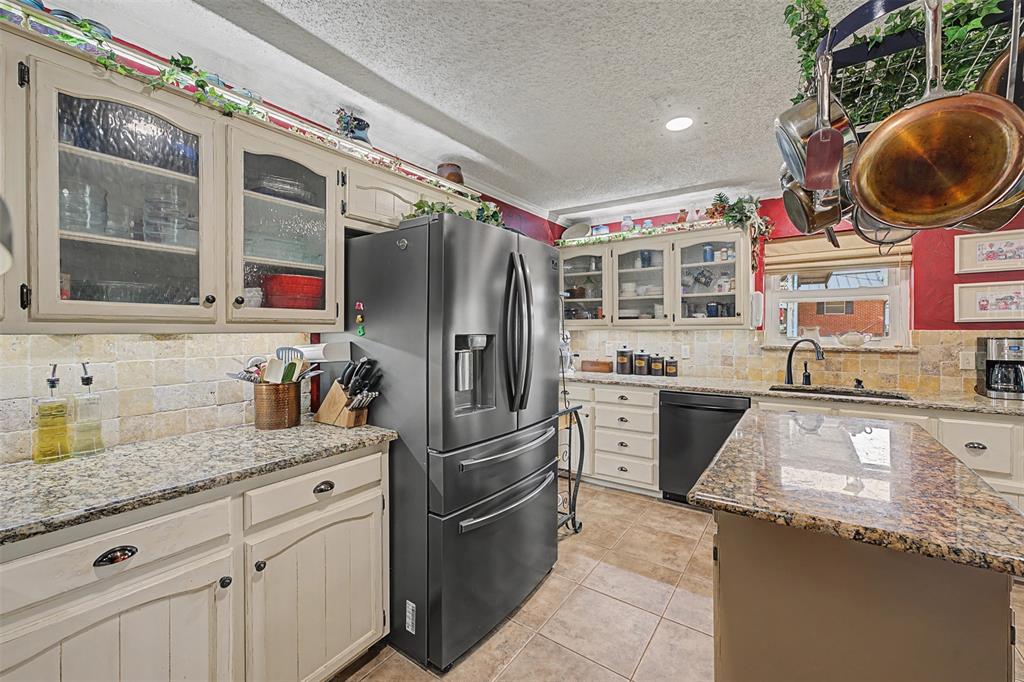 8240 Kramer Street Property Photo 12