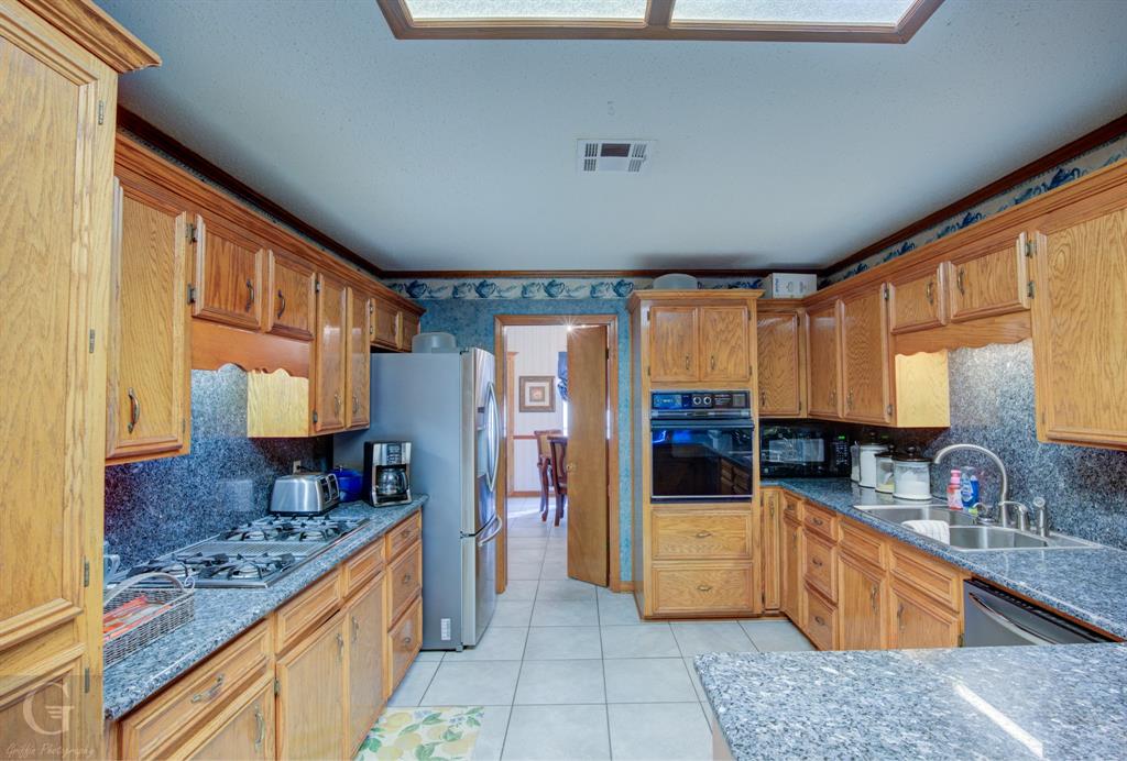 111 White Road Property Photo 11