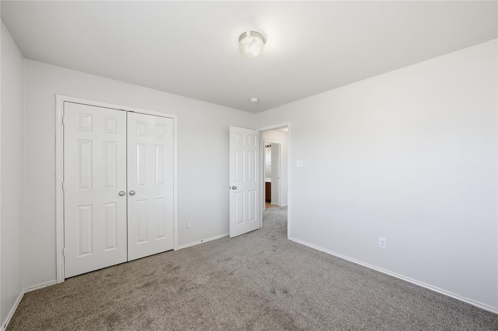 6717 Mundo Drive Property Photo 15