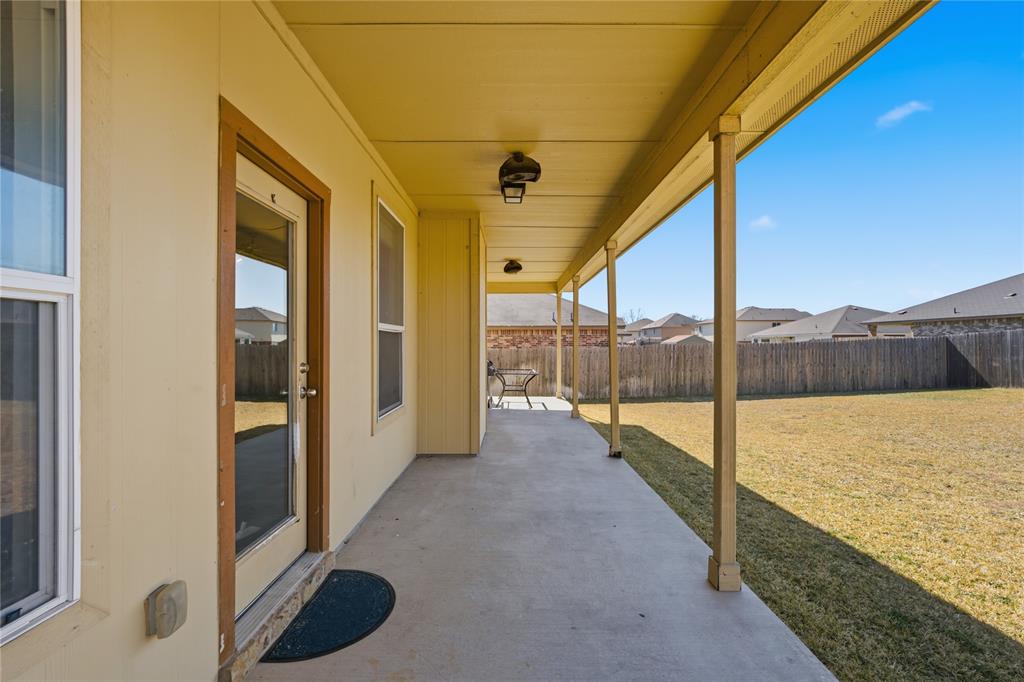 6717 Mundo Drive Property Photo 23
