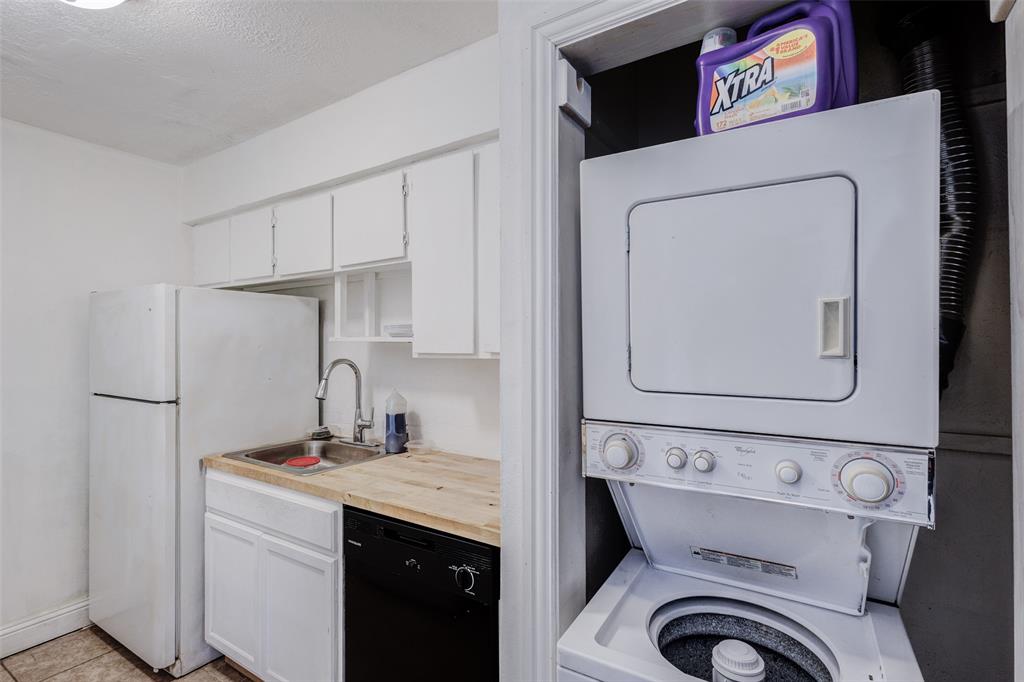 8110 Skillman Street 1067 Property Photo 4