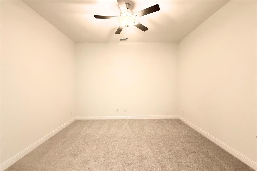 9833 Palermo Lane Property Photo 13