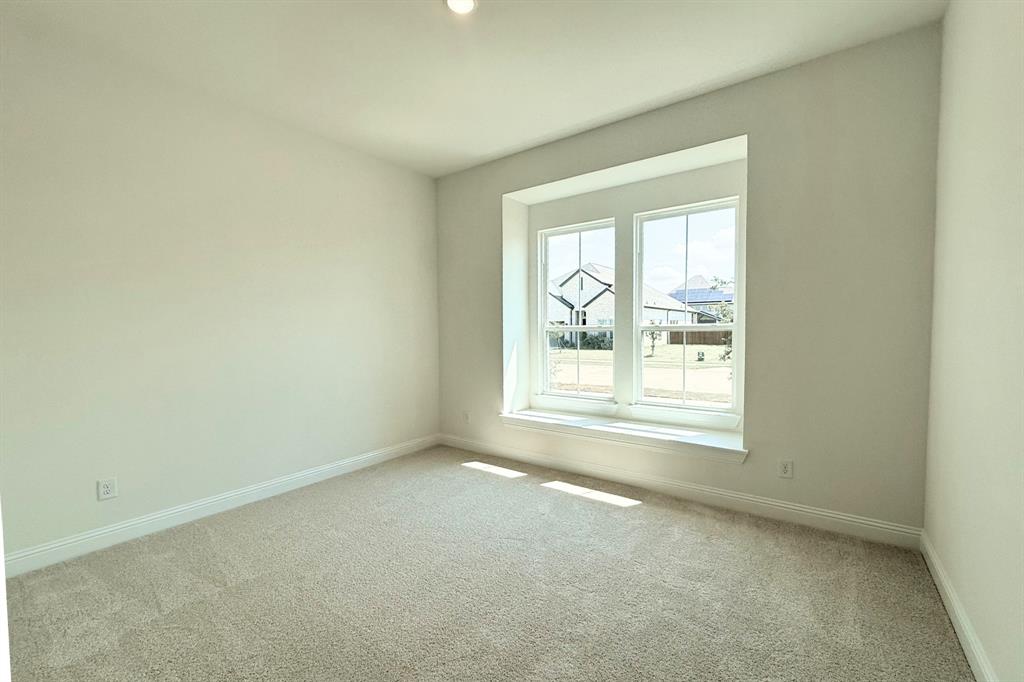 9833 Palermo Lane Property Photo 16