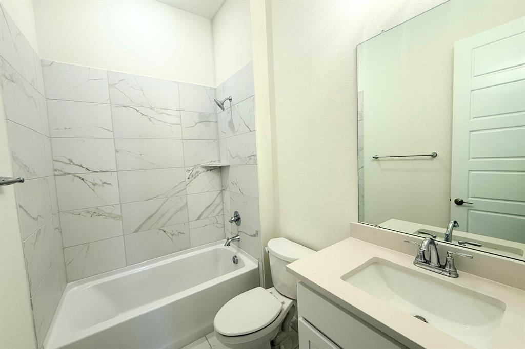 9833 Palermo Lane Property Photo 17
