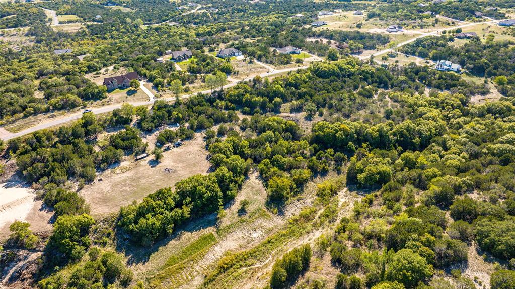 3250 Beacon Lake Drive Property Photo 11