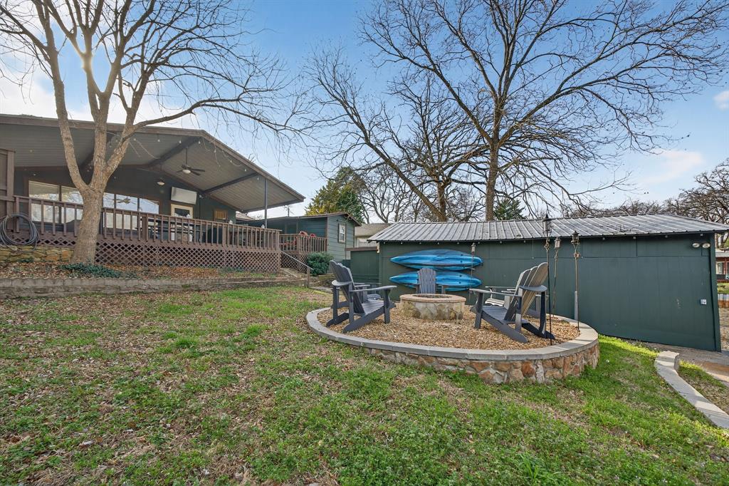 208 Harbor Drive Property Photo 1
