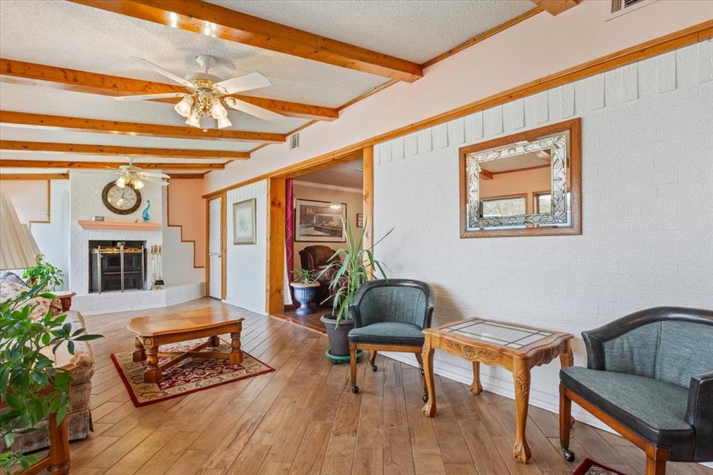 646 Winding Oaks Property Photo 14
