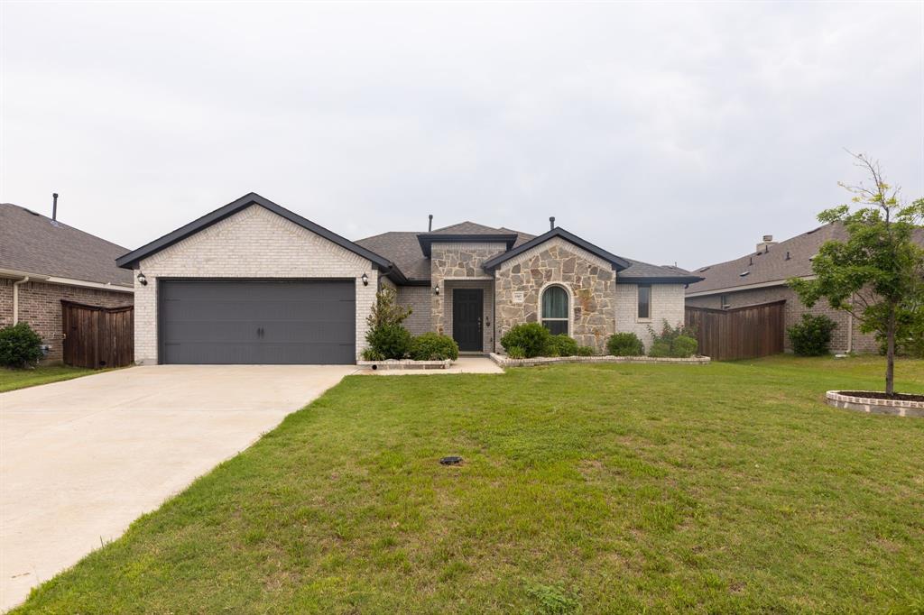 5507 Huffines Boulevard Property Photo 1