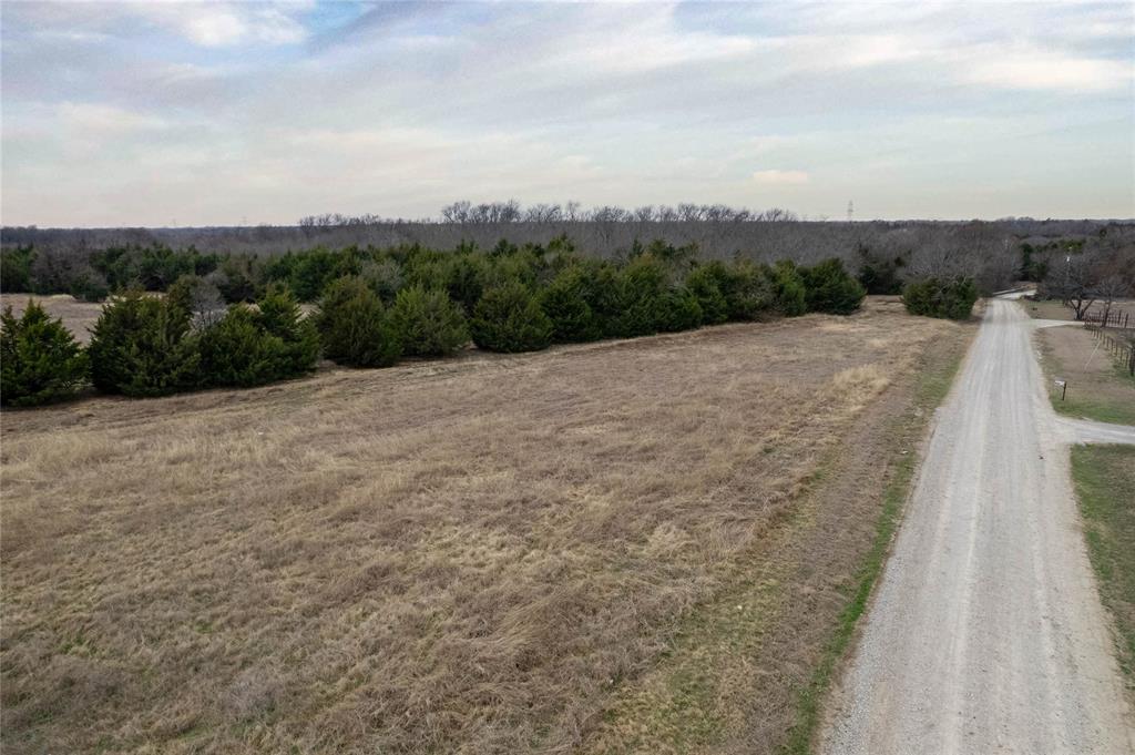 938 County Road 4900 Property Photo 11