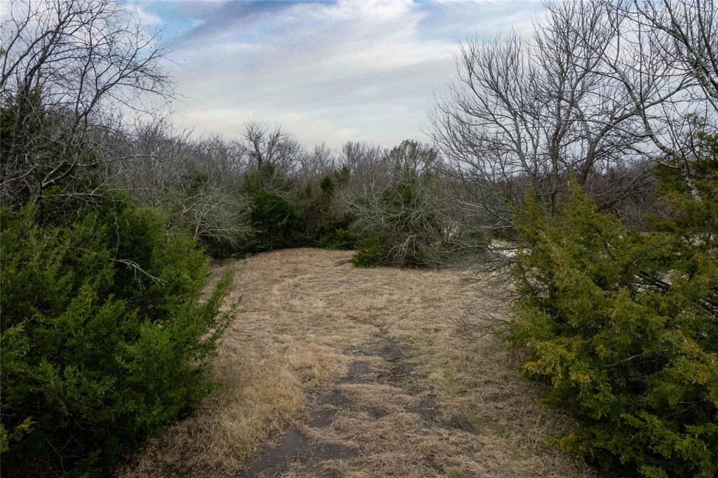 938 County Road 4900 Property Photo 13