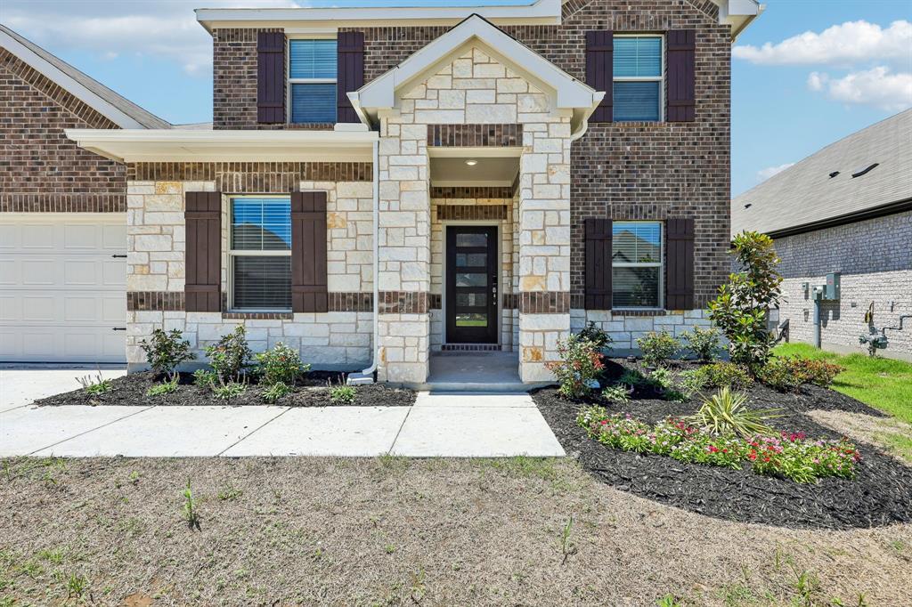 3510 Buffalo Creek Drive Property Photo 2