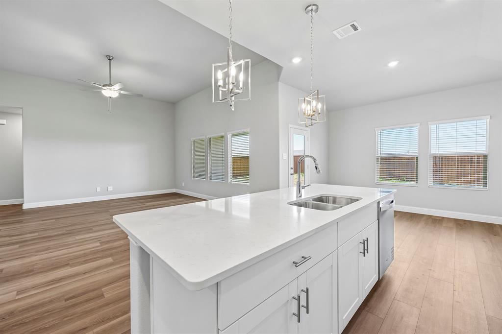 3510 Buffalo Creek Drive Property Photo 15