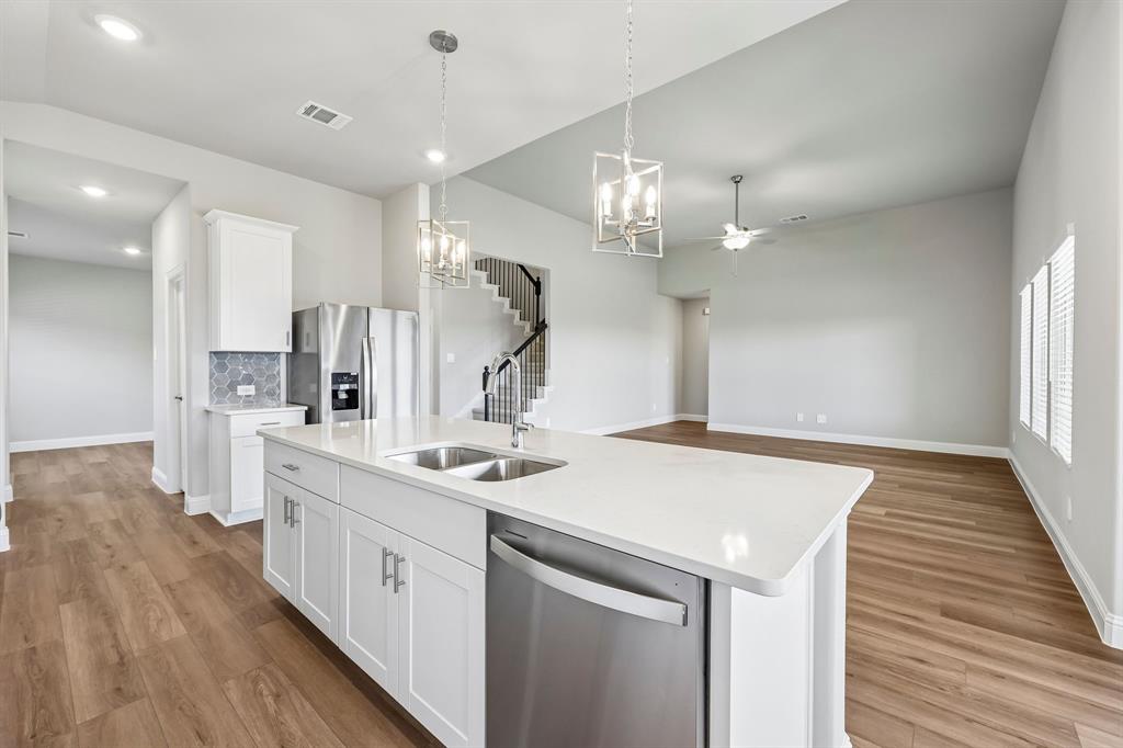 3510 Buffalo Creek Drive Property Photo 17
