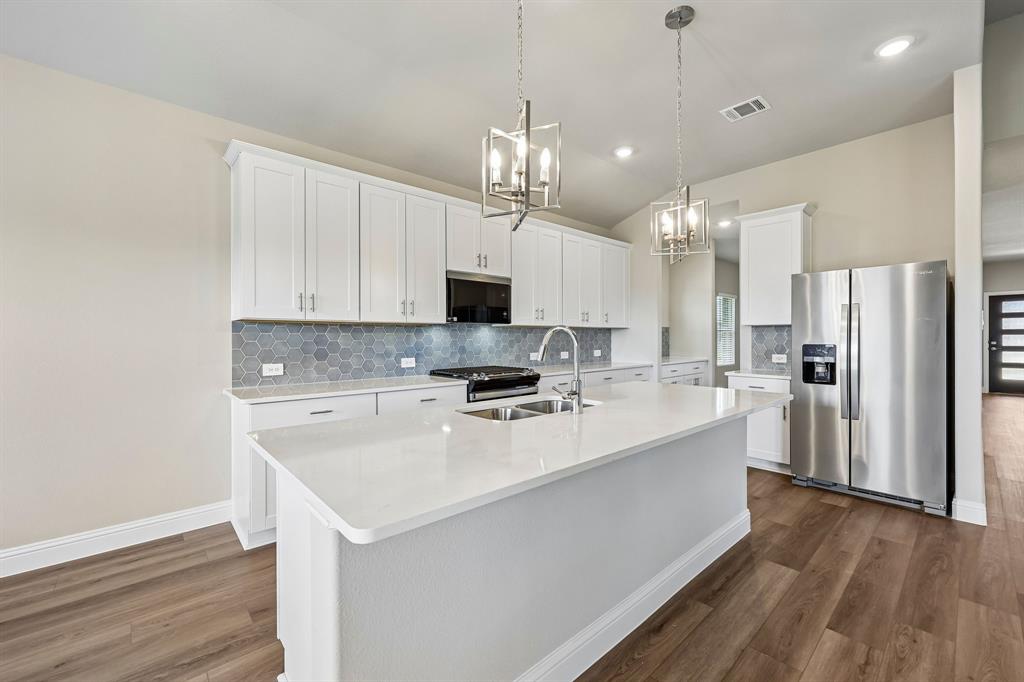 3510 Buffalo Creek Drive Property Photo 18