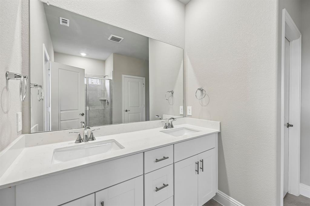3510 Buffalo Creek Drive Property Photo 29