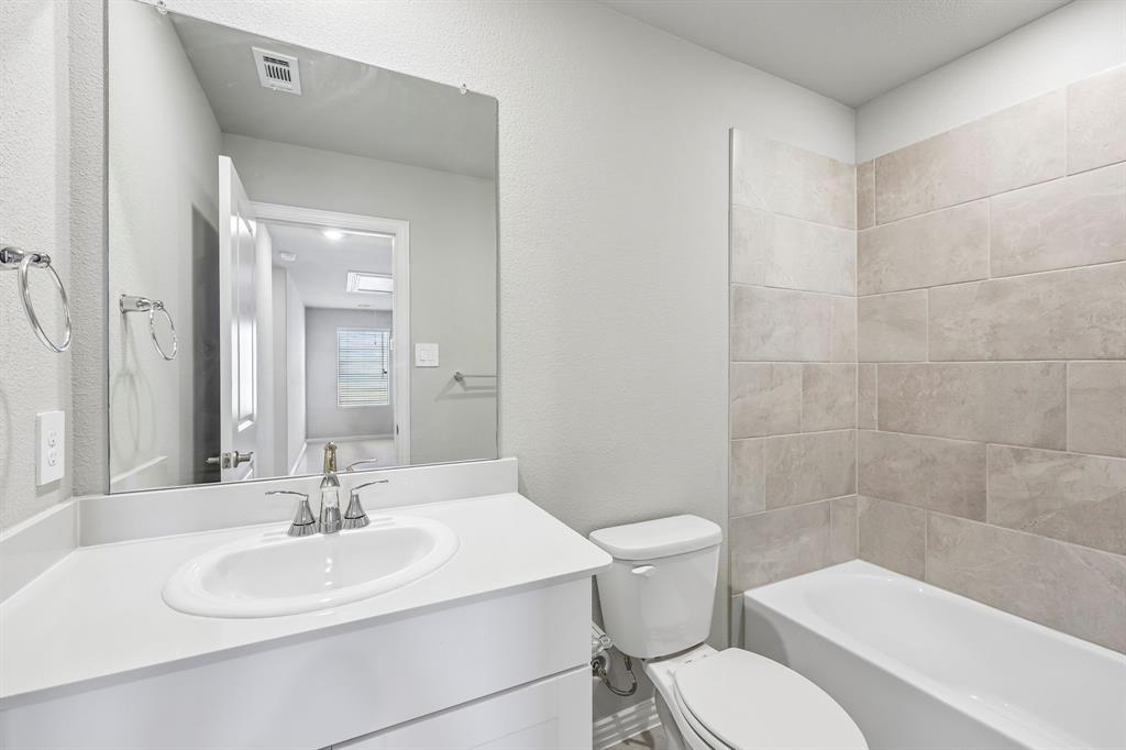 3510 Buffalo Creek Drive Property Photo 34