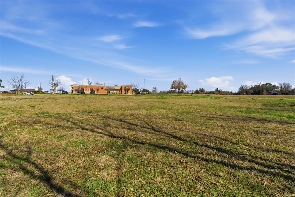 2915 N Fall Creek Highway Property Photo 15