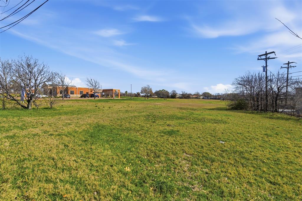 2915 N Fall Creek Highway Property Photo 16