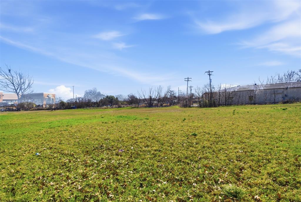 2915 N Fall Creek Highway Property Photo 18