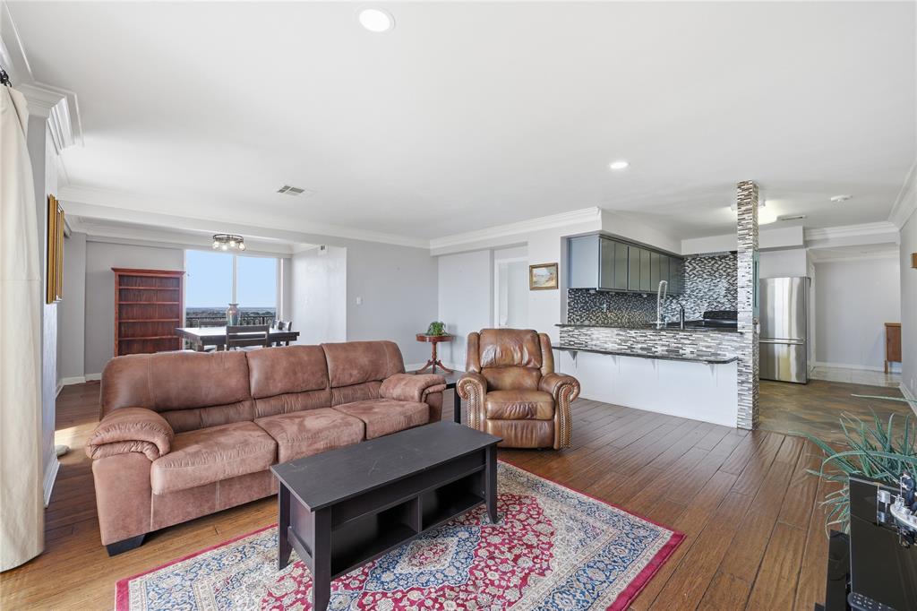 4924 Cobbs Drive 9c Property Photo 7