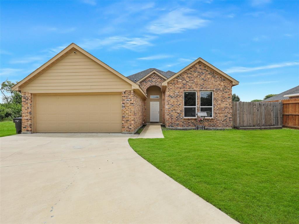3101 Eastcrest Court Property Photo 1