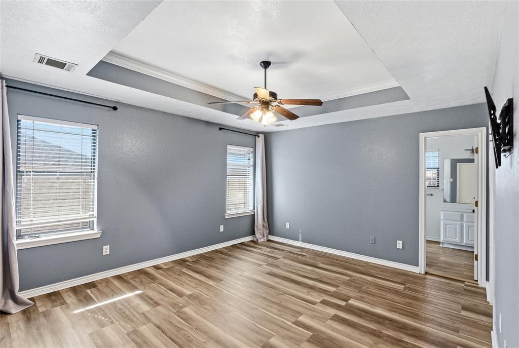 1112 Hopewell Court Property Photo 18