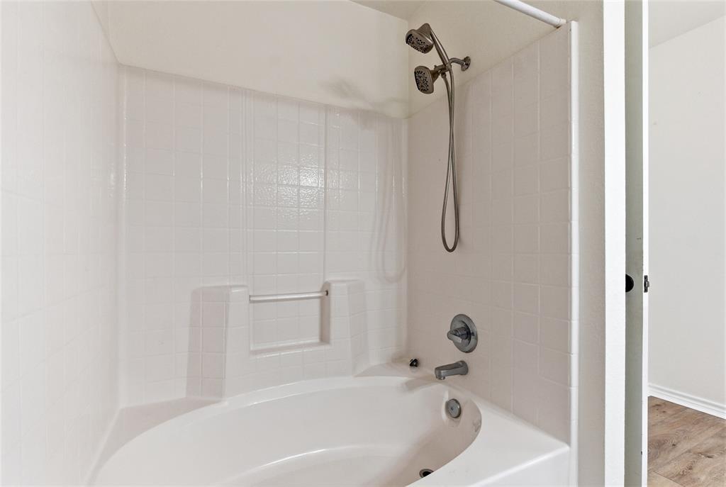 1112 Hopewell Court Property Photo 20