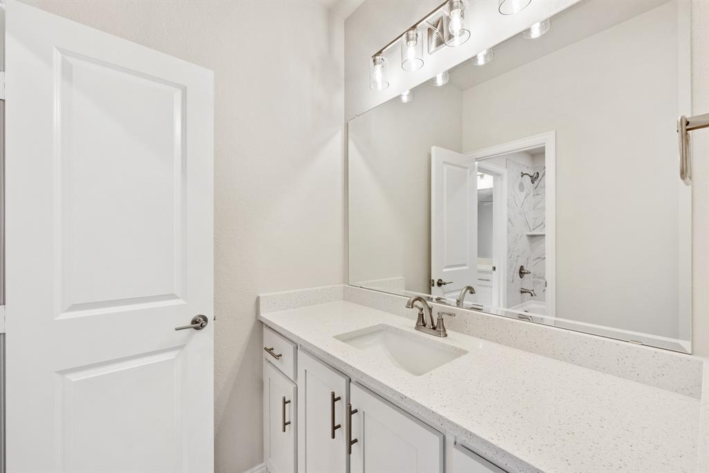 3301 Emerald Trace Drive Property Photo 33
