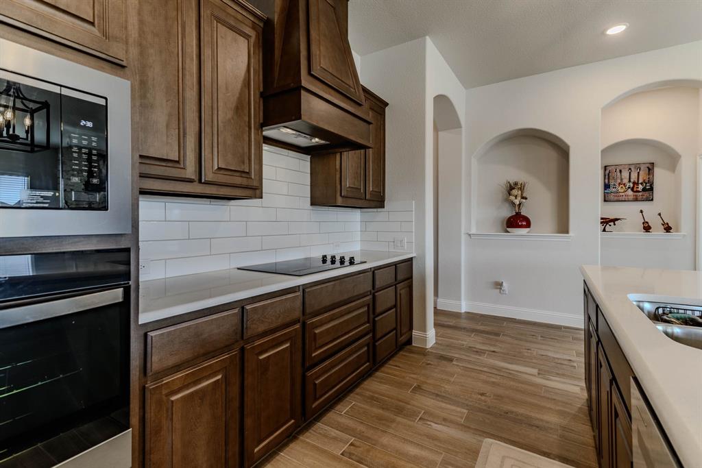 12729 Caliber Drive Property Photo 2