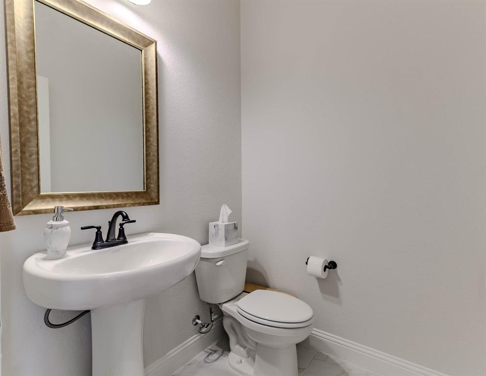 12729 Caliber Drive Property Photo 11