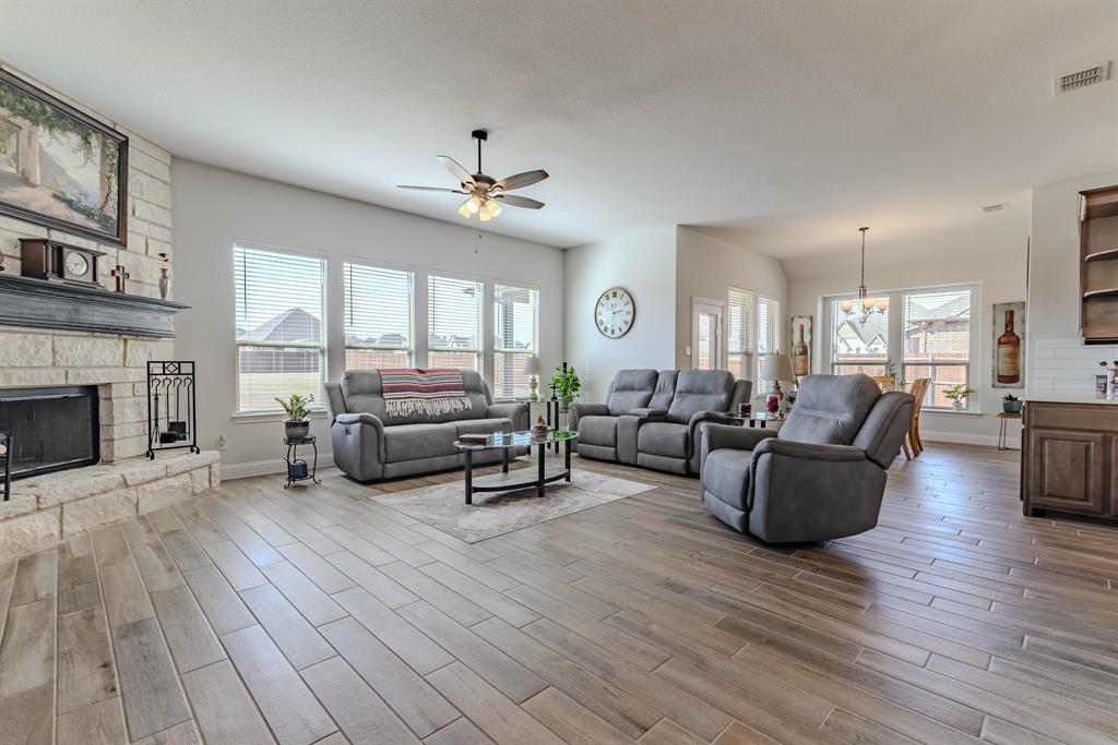 12729 Caliber Drive Property Photo 12