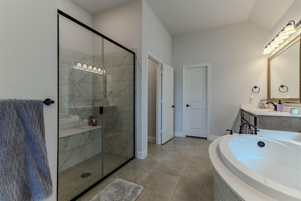 12729 Caliber Drive Property Photo 25